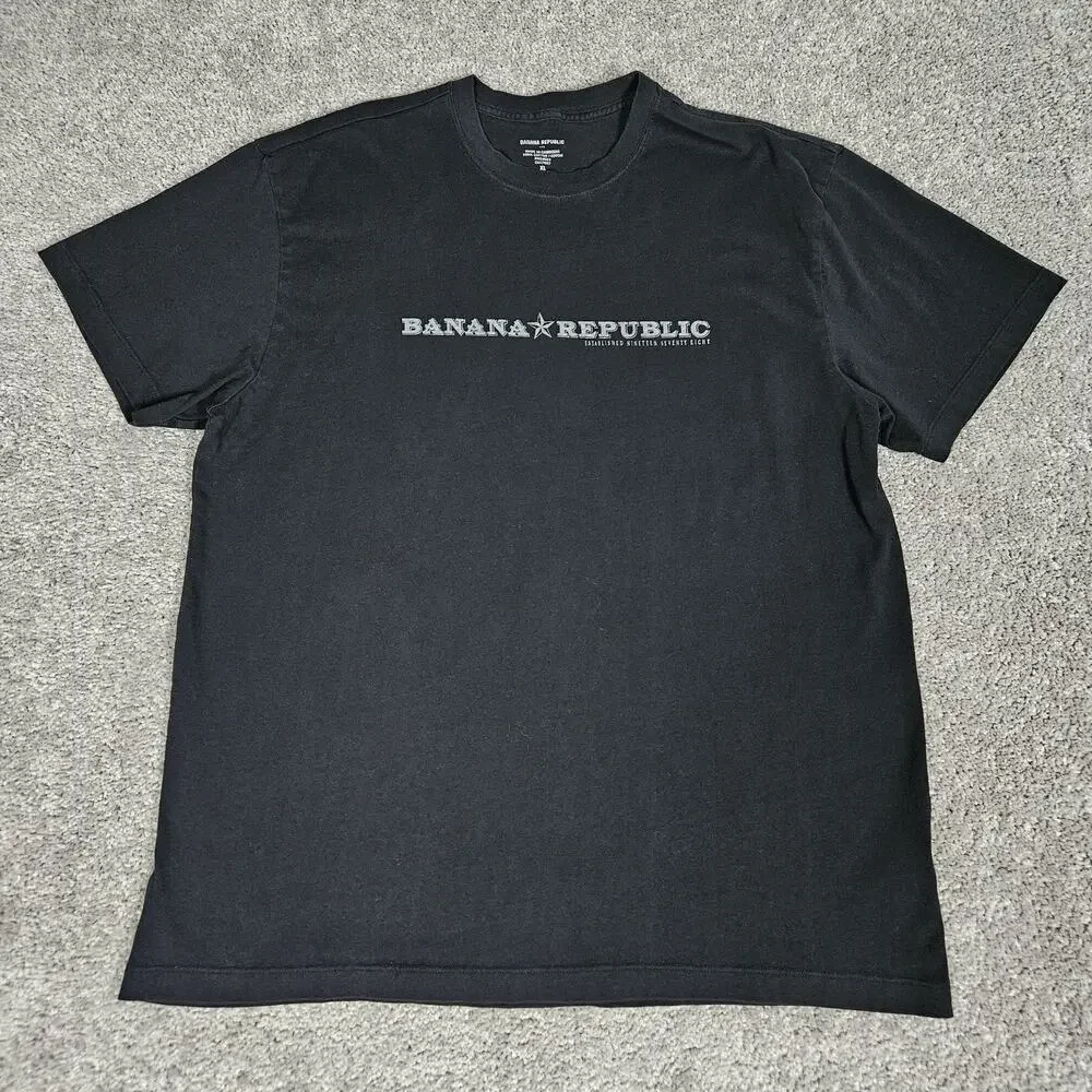 Banana Republic Graphic T-Shirts Men's XL Maroon Black Lot Of 2 Normcore